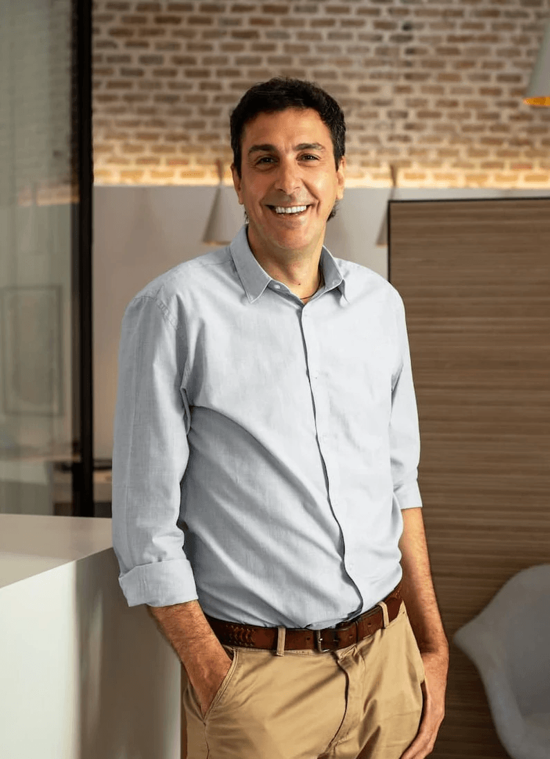 Gonzalo B.