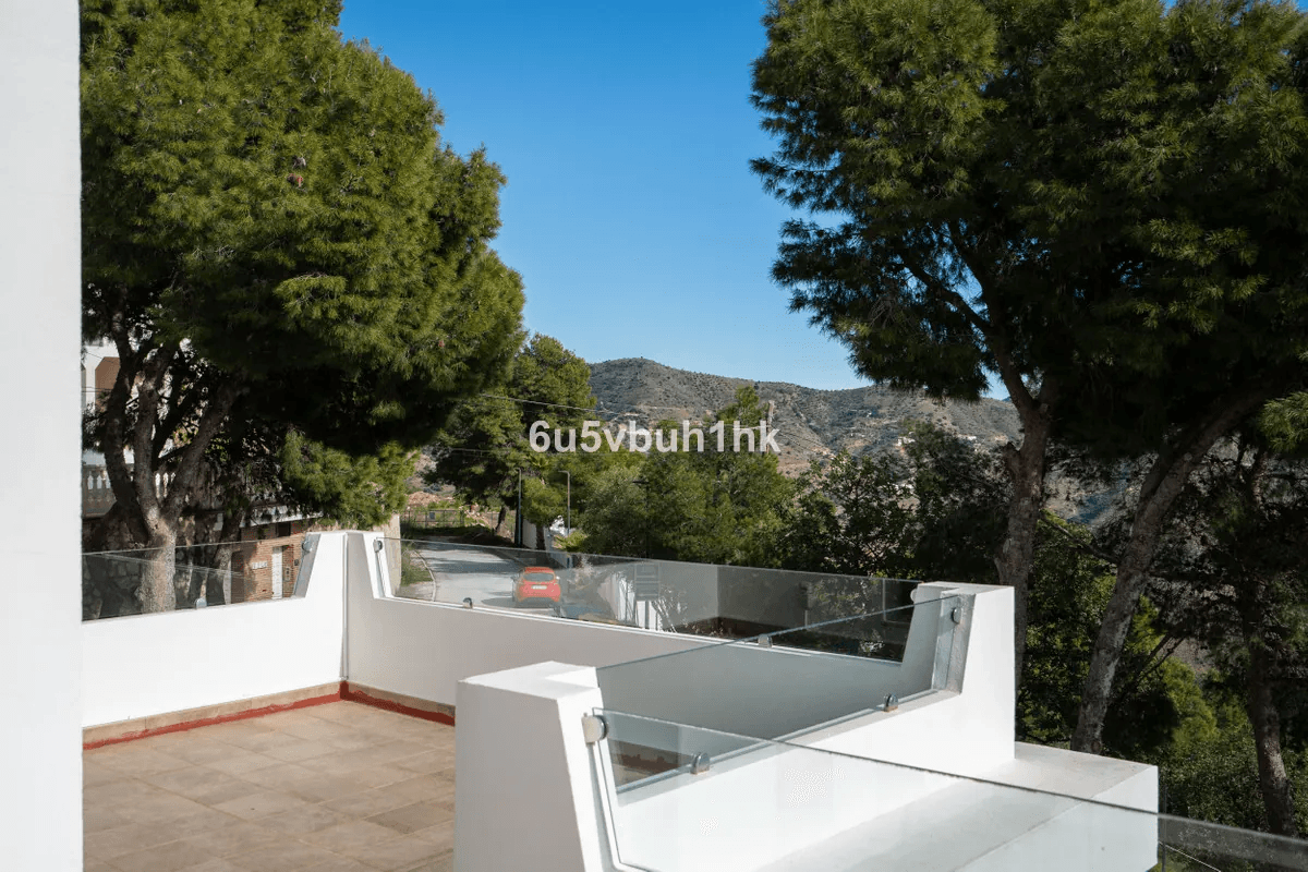 Maison jumelée à la vente à Málaga