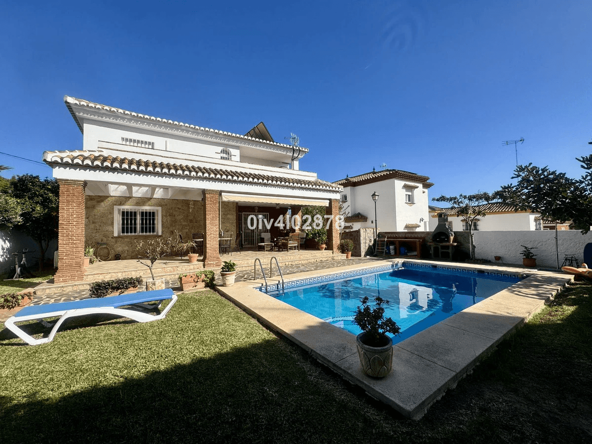 House - Detached Villa en venta en Torremolinos