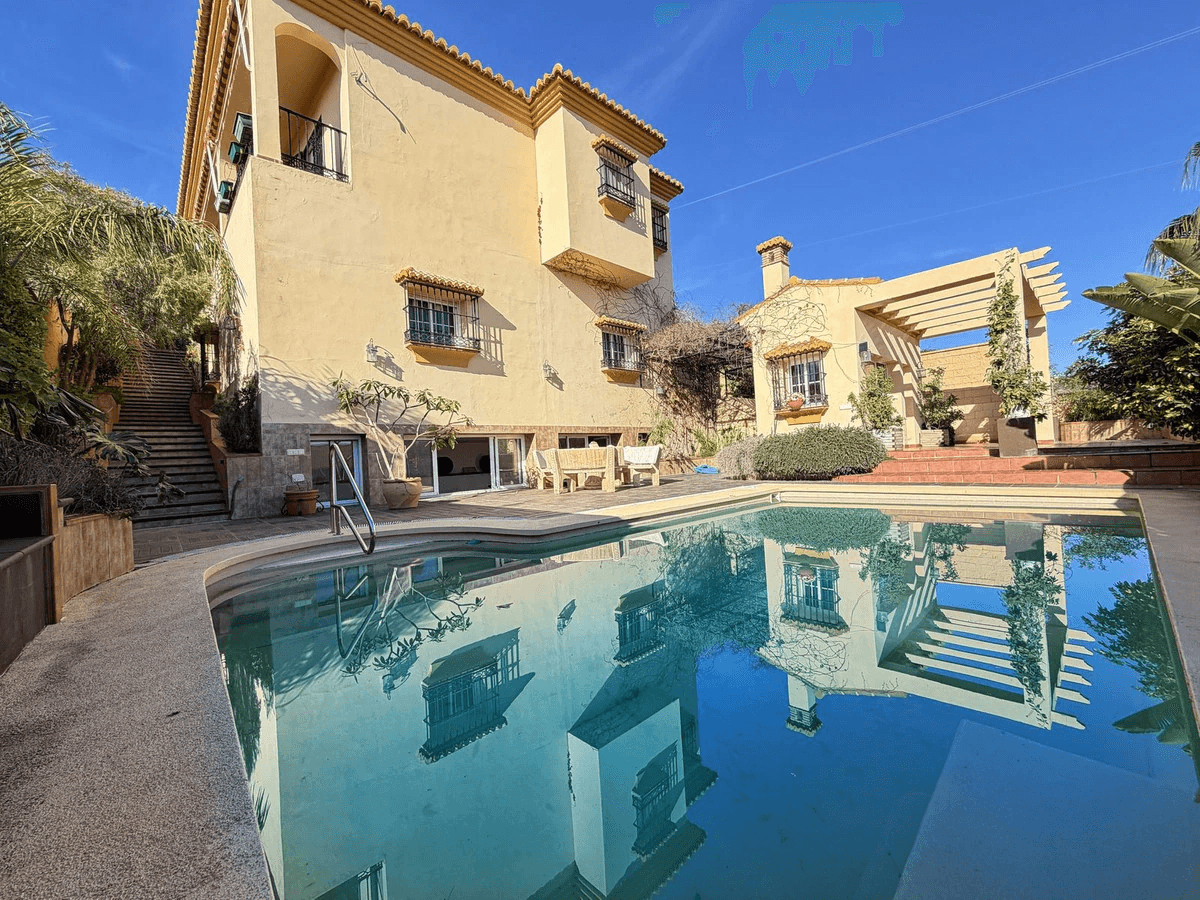House - Detached Villa en venta en Rincón De La Victoria