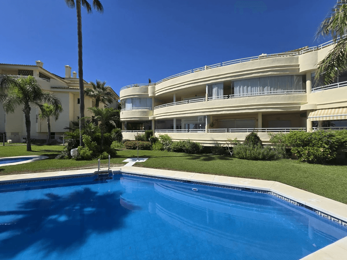 Ground floor for sale in Benalmadena