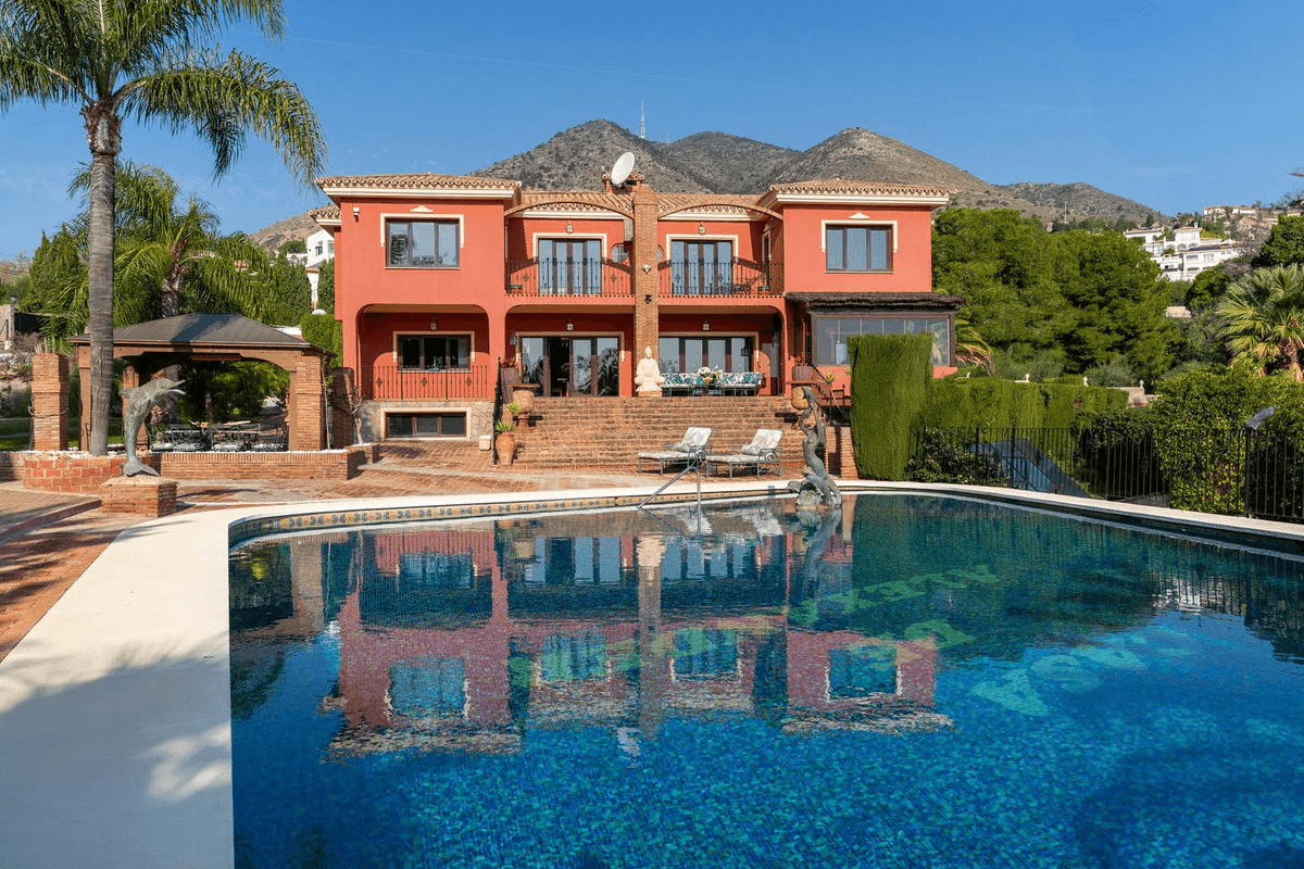 Semi-detached house for sale in Benalmadena