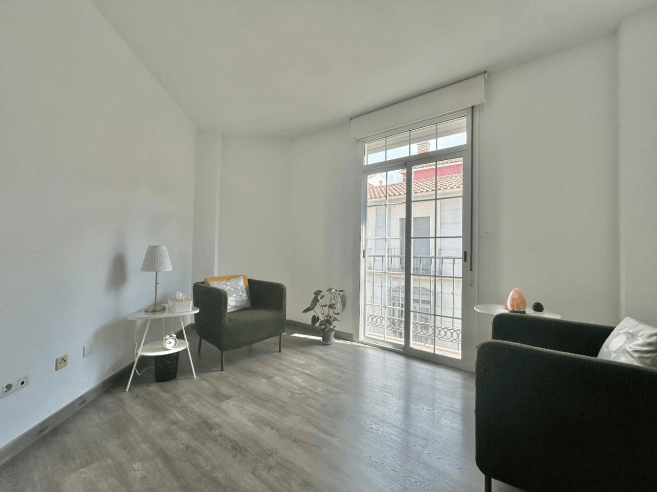 Apartment for sale with tourist license.