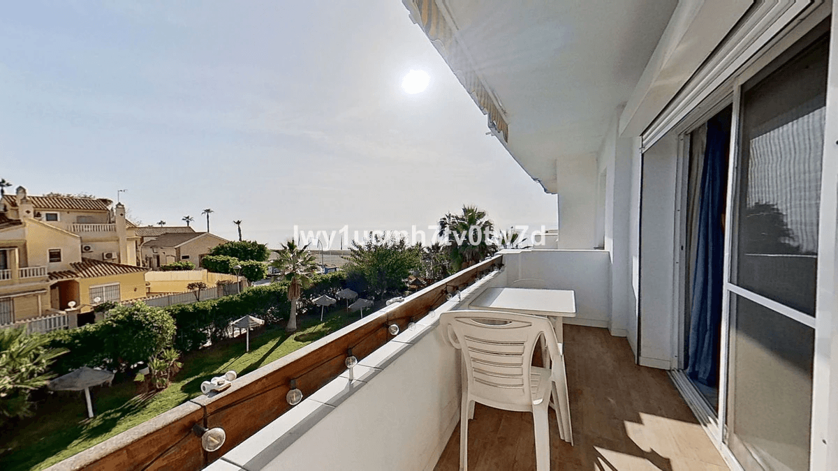 Apartment - Middle Floor Apartment for sale in Rincón De La Victoria