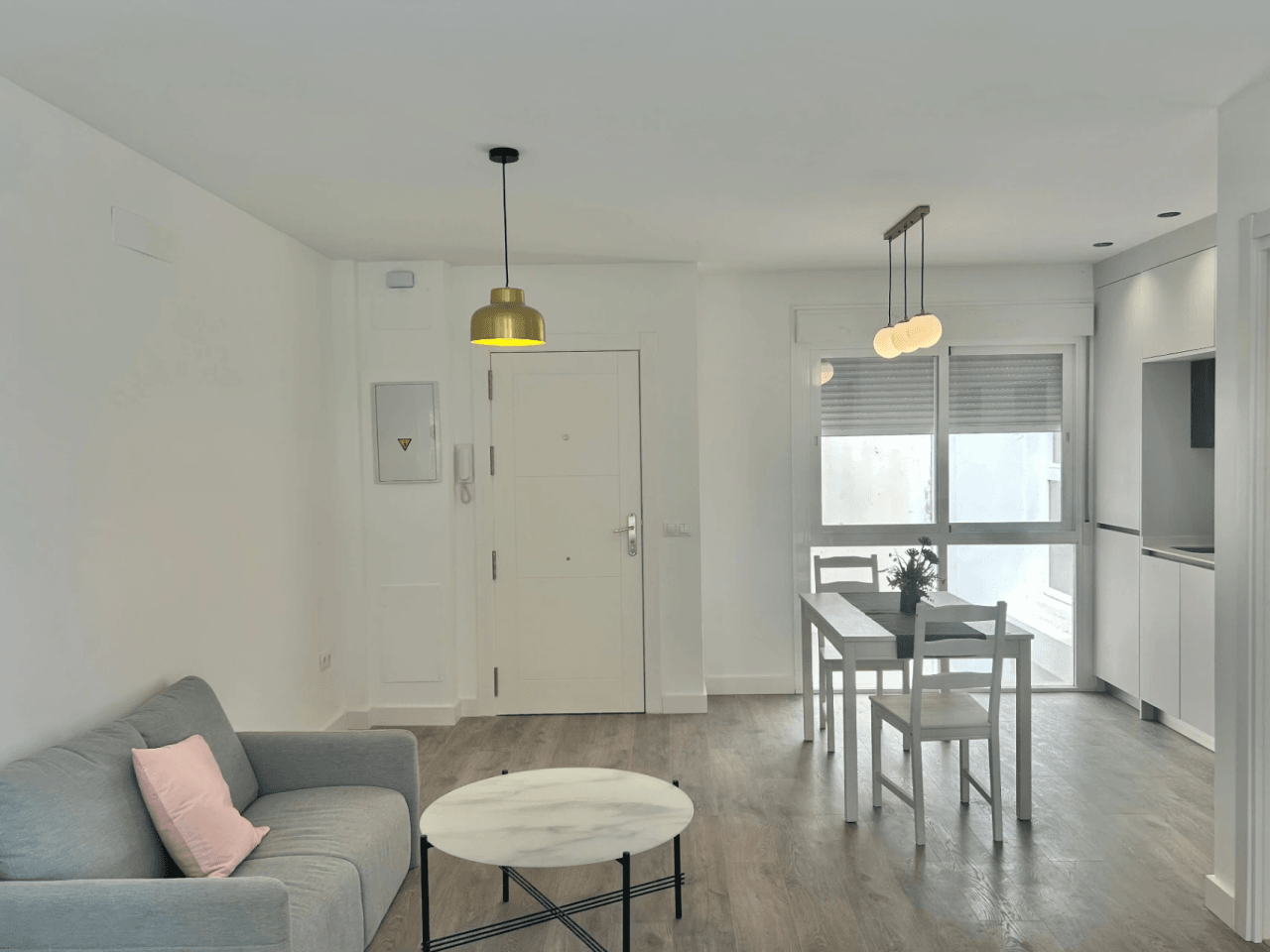 Studio with terrace for sale