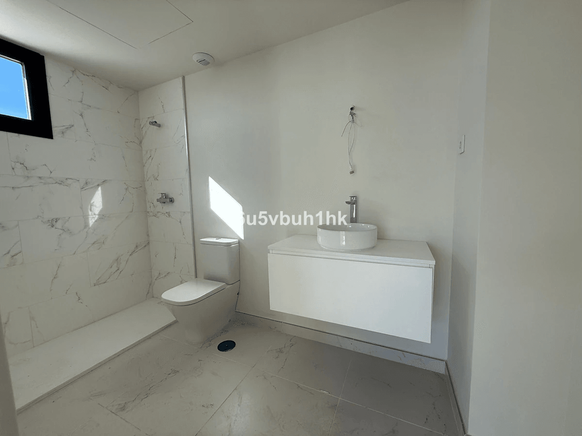 Terraced house for sale in Benalmadena