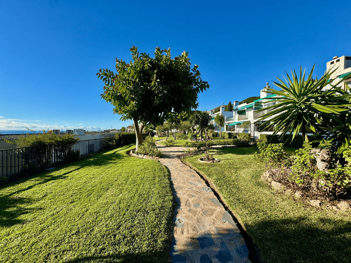 Terraced house for sale in Benalmadena