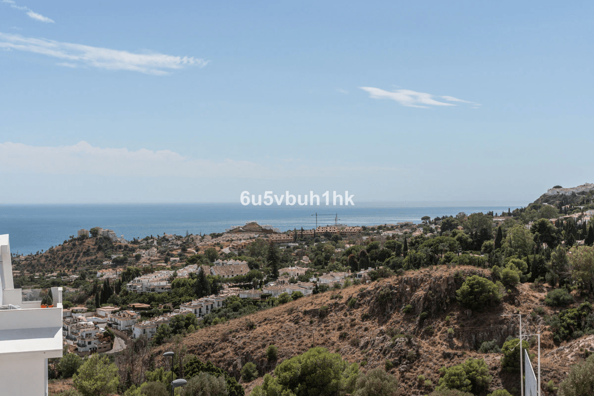 Terraced house for sale in Benalmadena