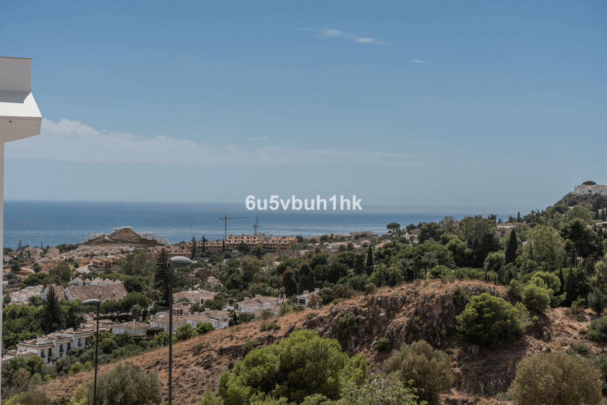 Terraced house for sale in Benalmadena
