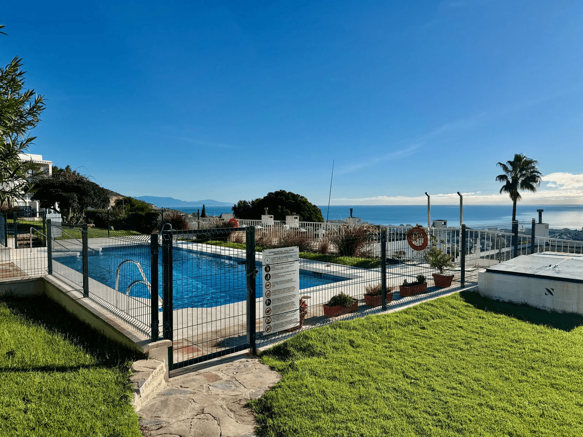 Terraced house for sale in Benalmadena