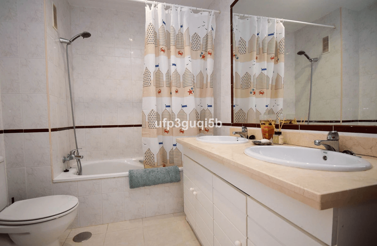 Apartment for sale in Benalmadena