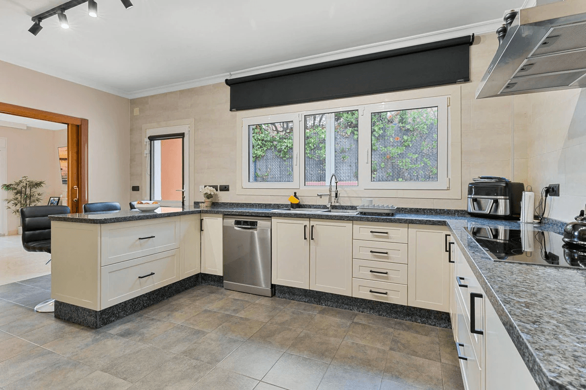 Semi-detached house for sale in Benalmadena