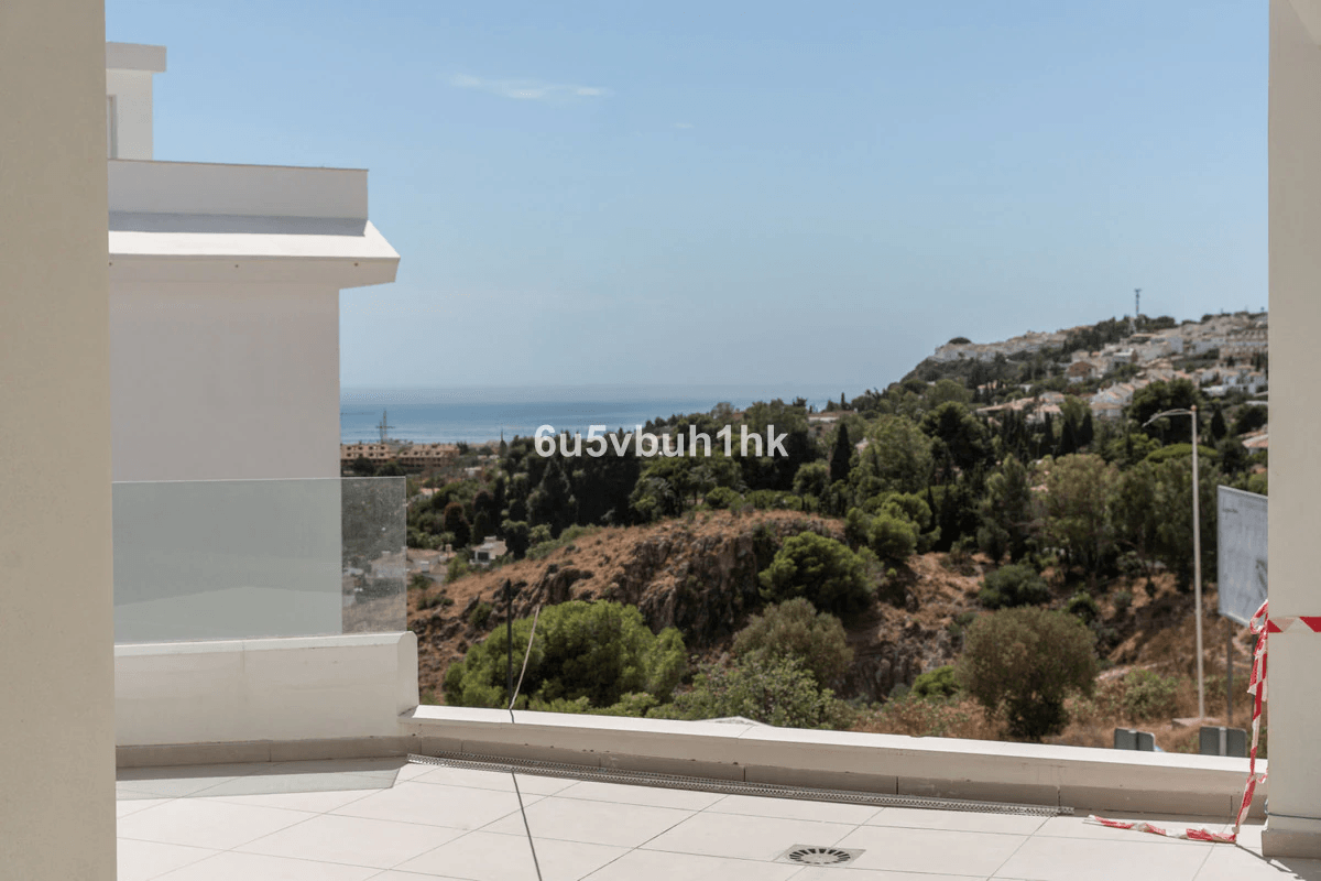 Terraced house for sale in Benalmadena