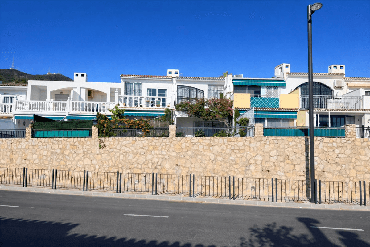 Terraced house for sale in Benalmadena