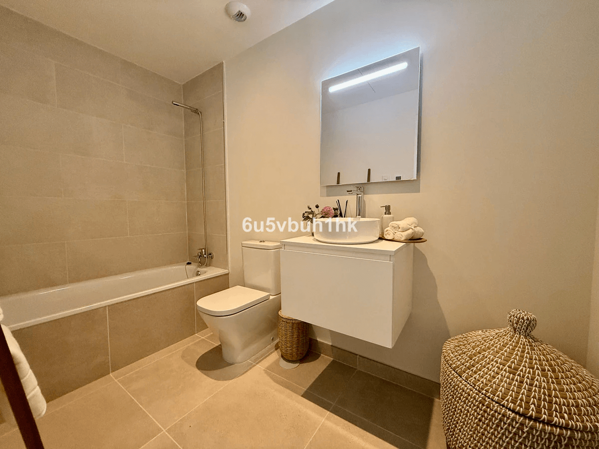 Terraced house for sale in Benalmadena