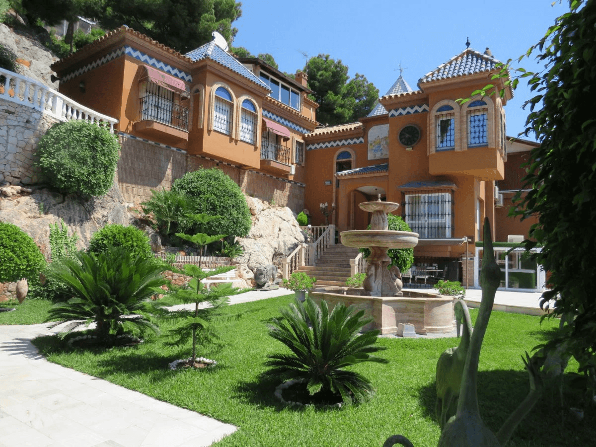 Halfvrijstaande woning te verkoop in Málaga