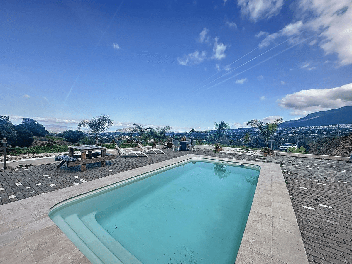 Maison jumelée à la vente à Alhaurín El Grande