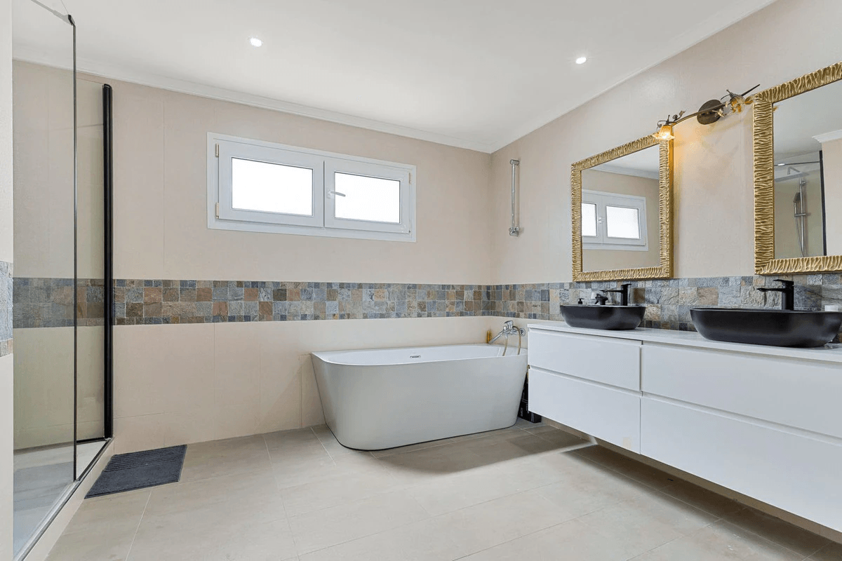 Semi-detached house for sale in Benalmadena