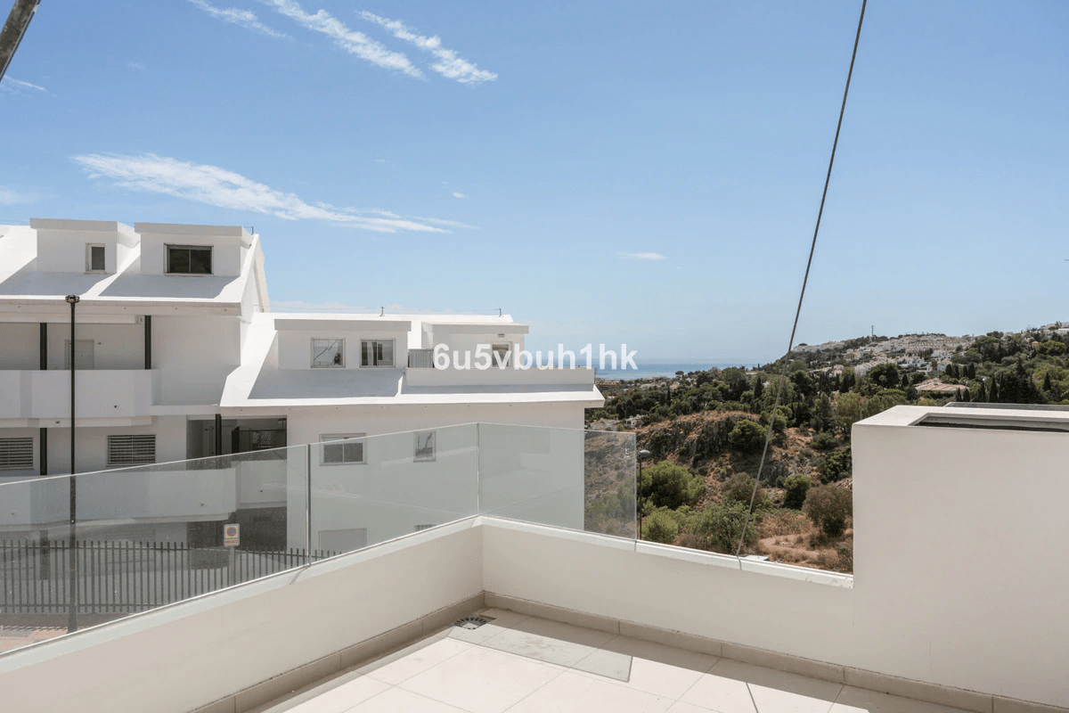 Terraced house for sale in Benalmadena