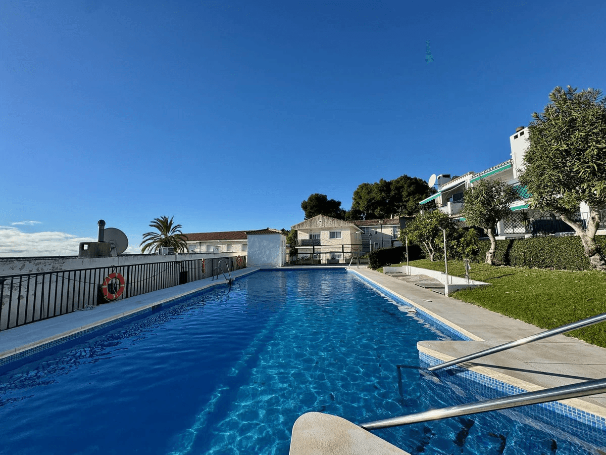 Terraced house for sale in Benalmadena