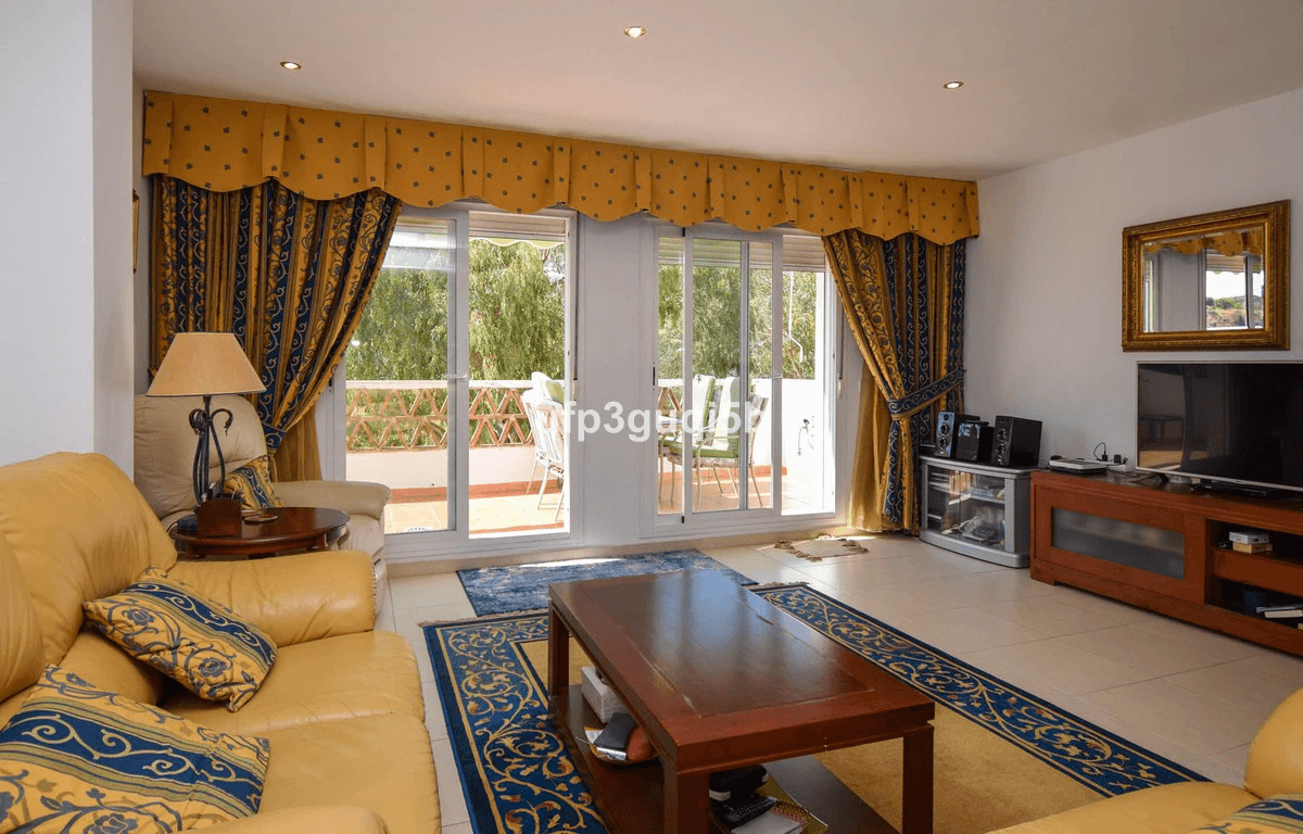 Apartment for sale in Benalmadena
