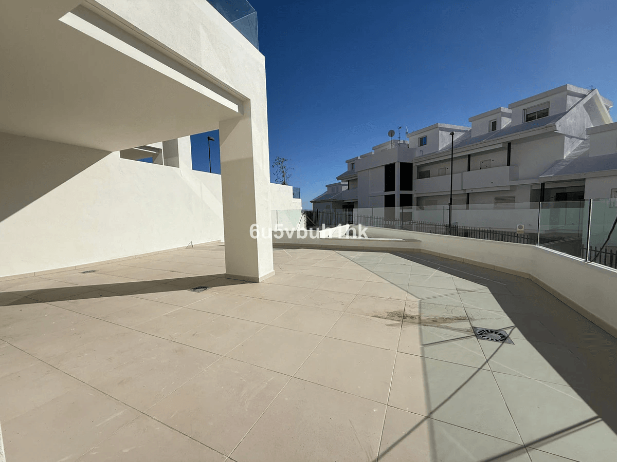 Terraced house for sale in Benalmadena
