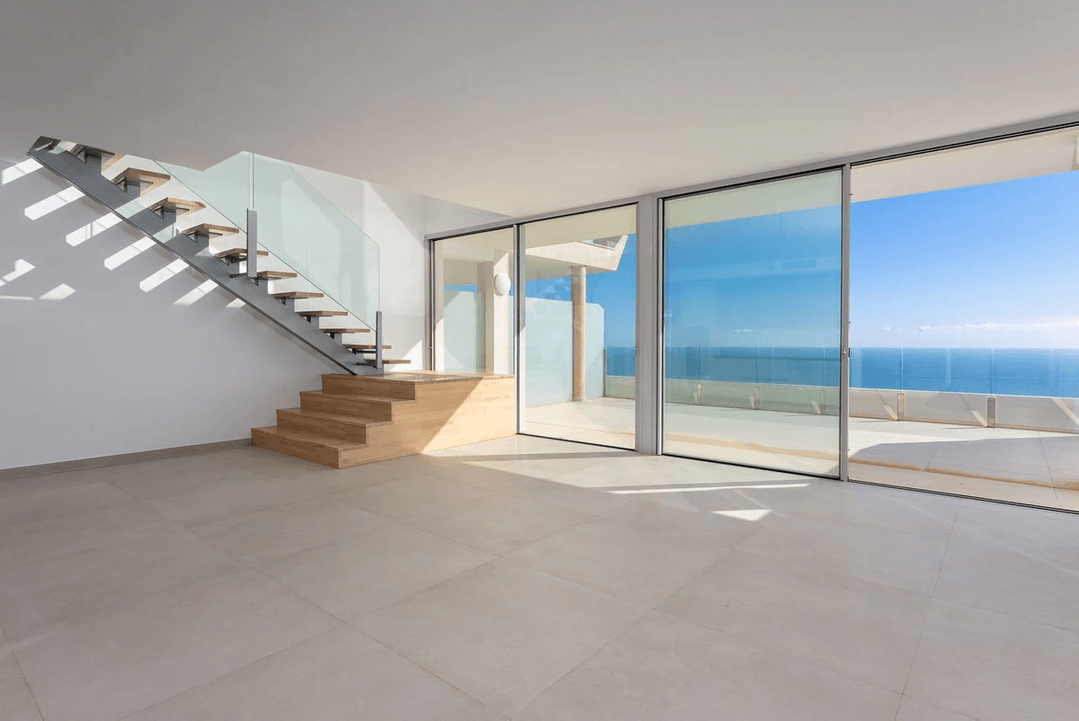 Duplex for sale in Benalmadena