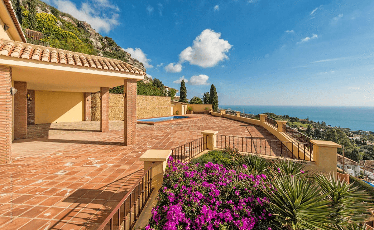 Halfvrijstaande woning te verkoop in Benalmadena