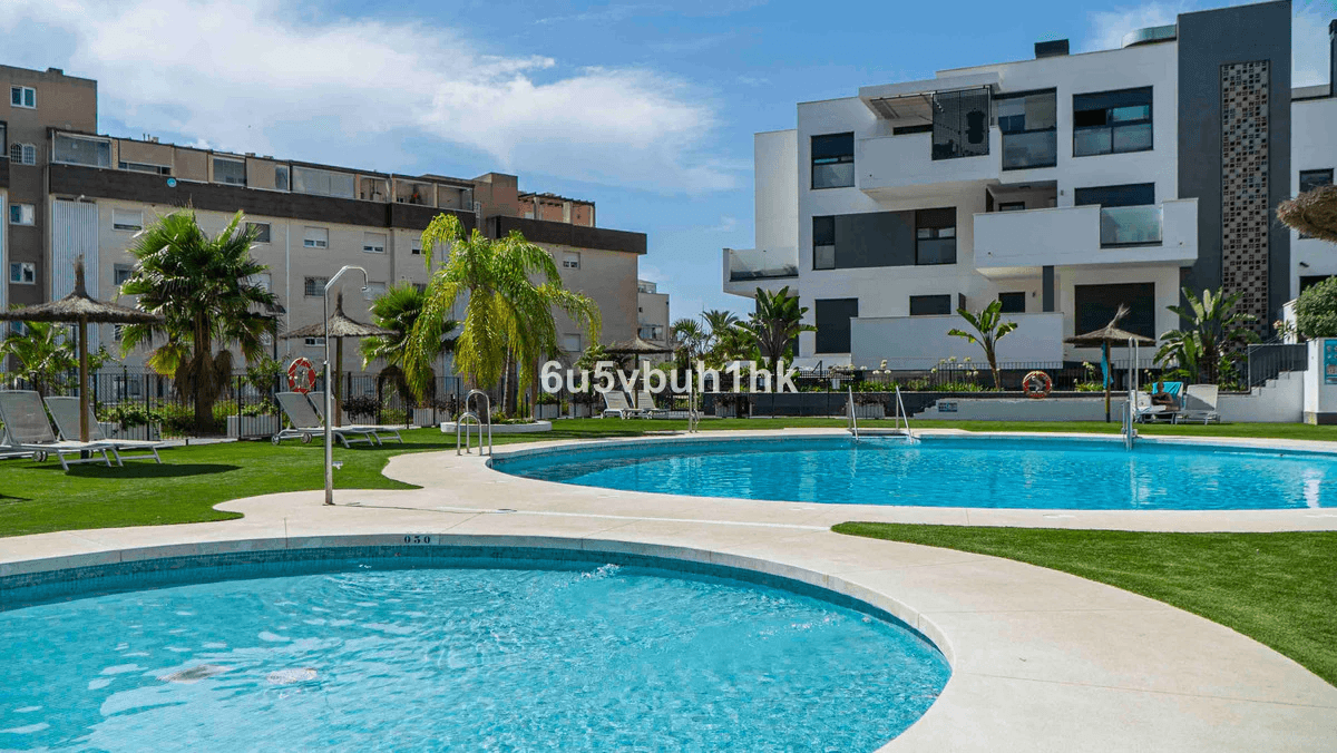 Første etasje til salg i Torremolinos