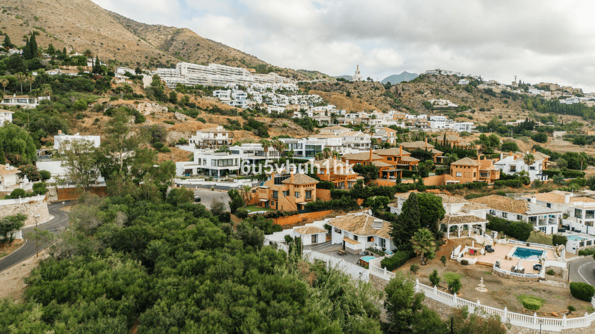 Semi-detached house for sale in Benalmadena