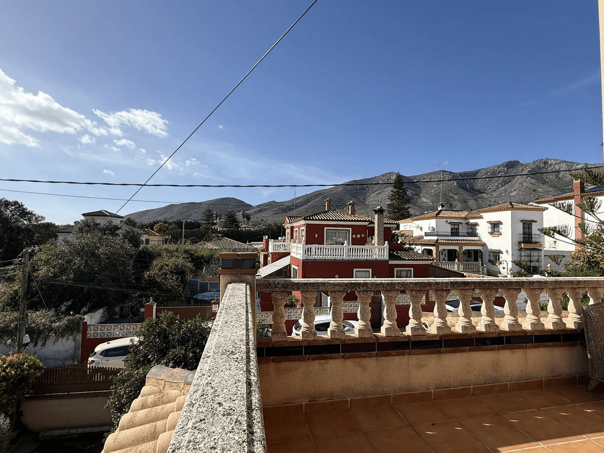 Halfvrijstaande woning te verkoop in Torremolinos