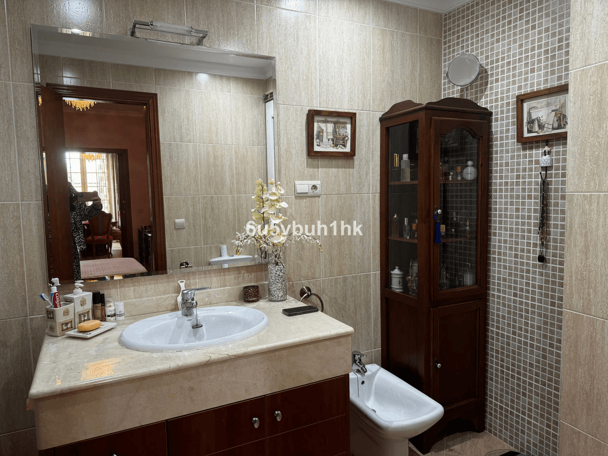 Ground floor for sale in Málaga
