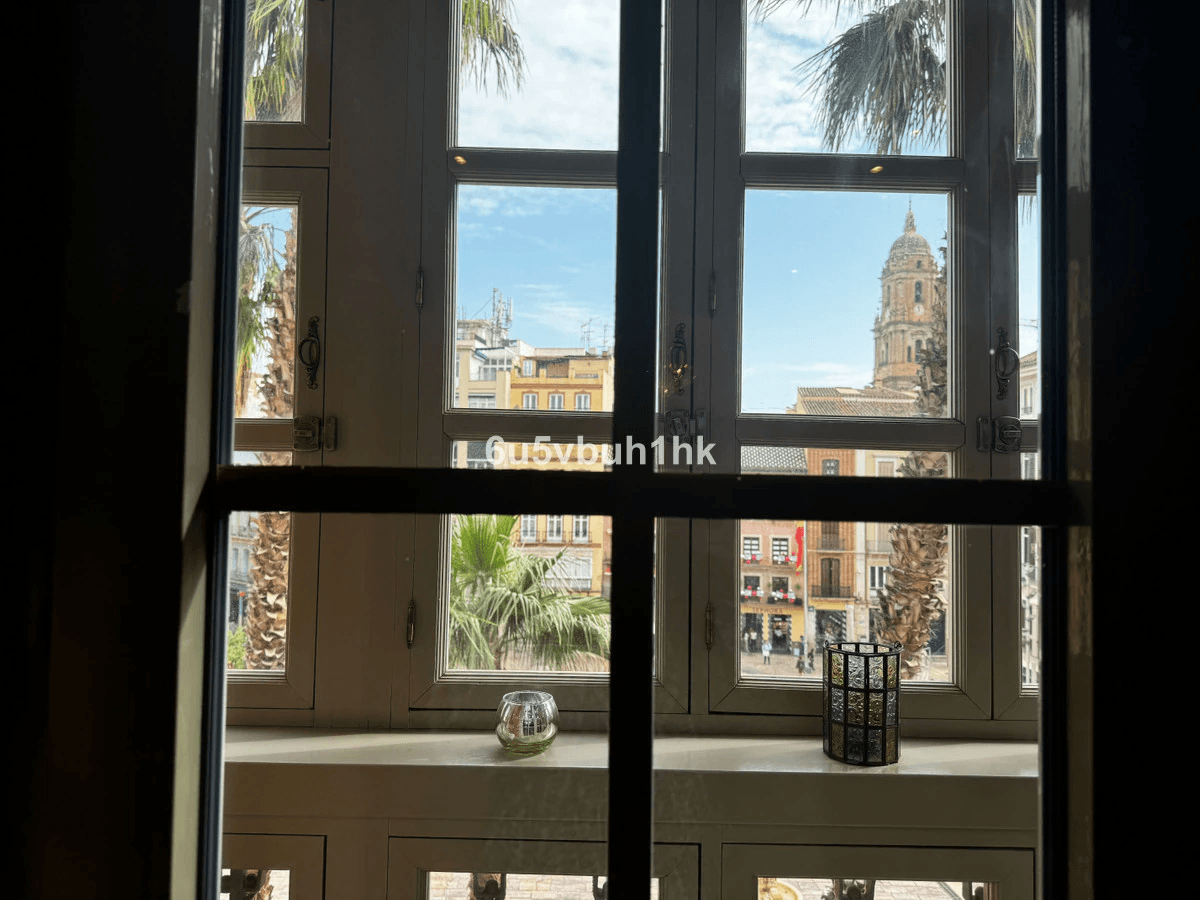 Ground floor for sale in Málaga