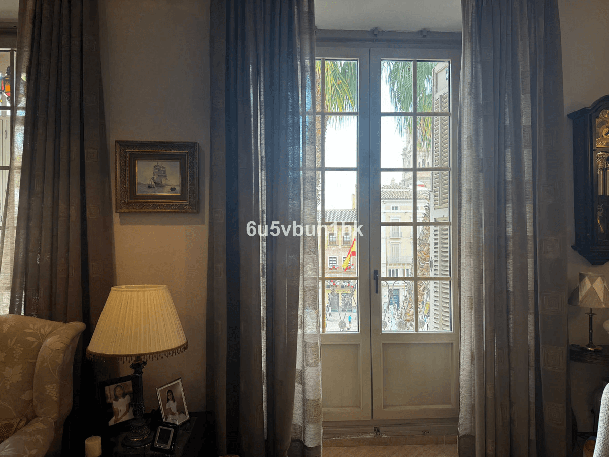 Ground floor for sale in Málaga