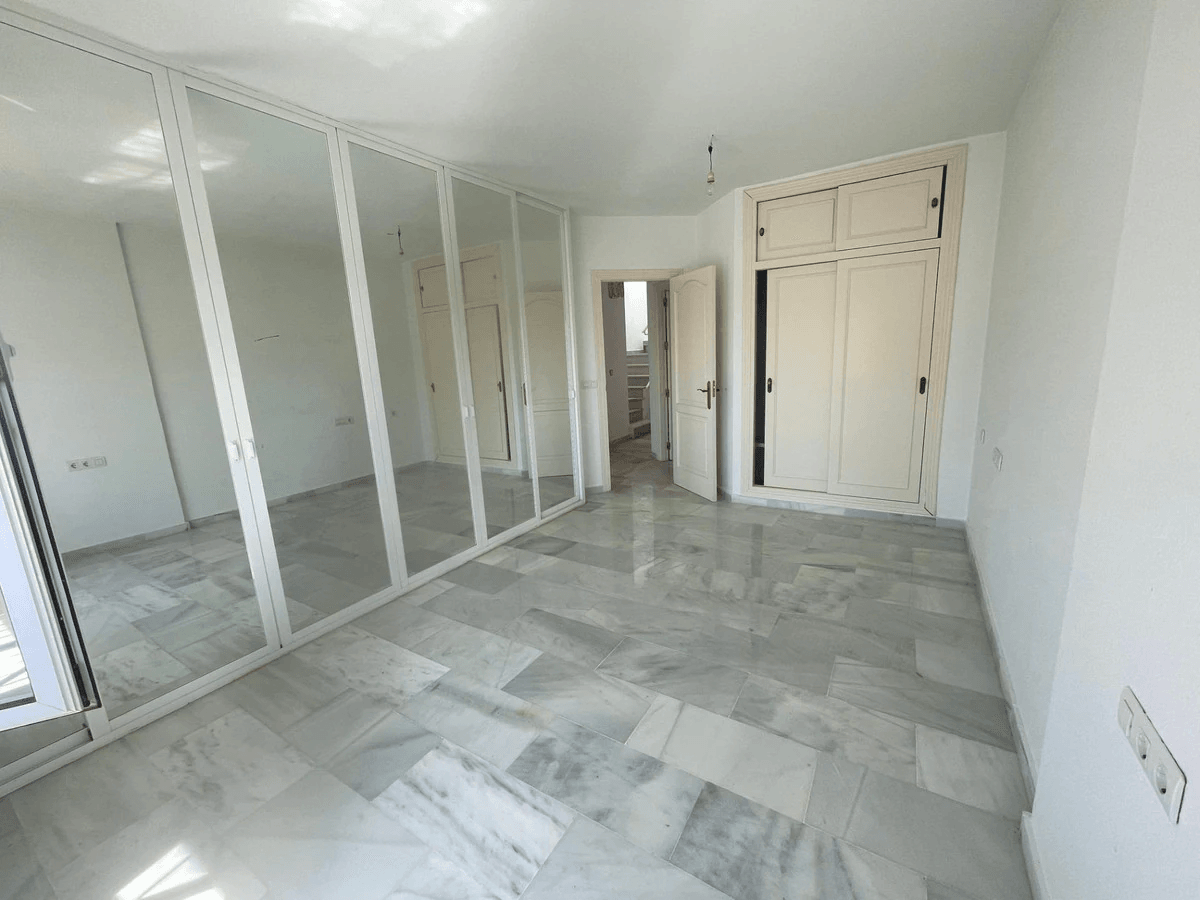 Maison jumelée à la vente à Benalmadena