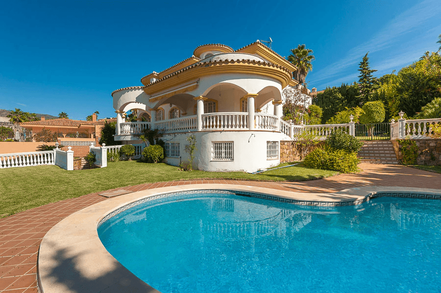 Semi-detached house for sale in Benalmadena