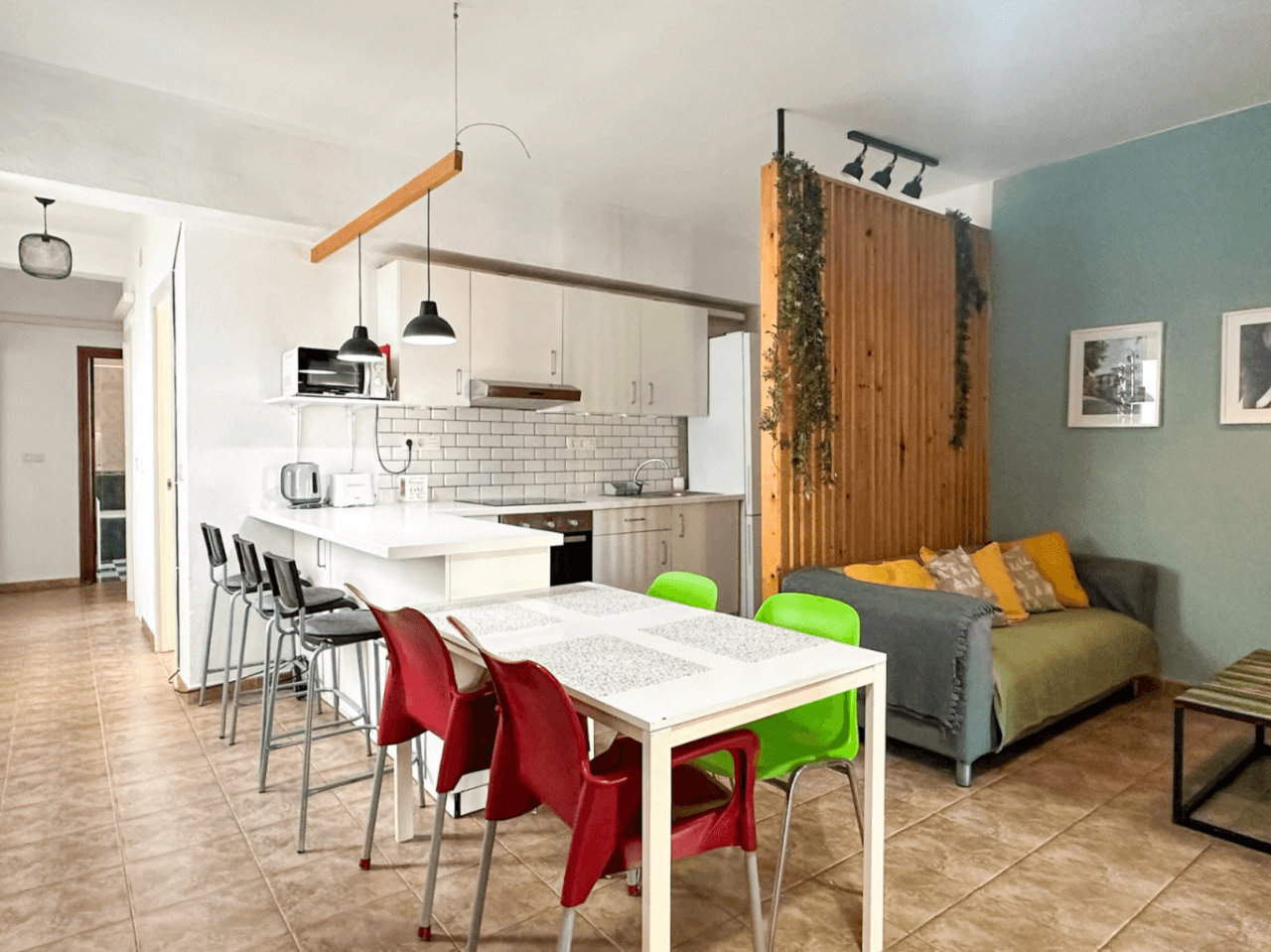 Apartment with 4 bedrooms and tourist license