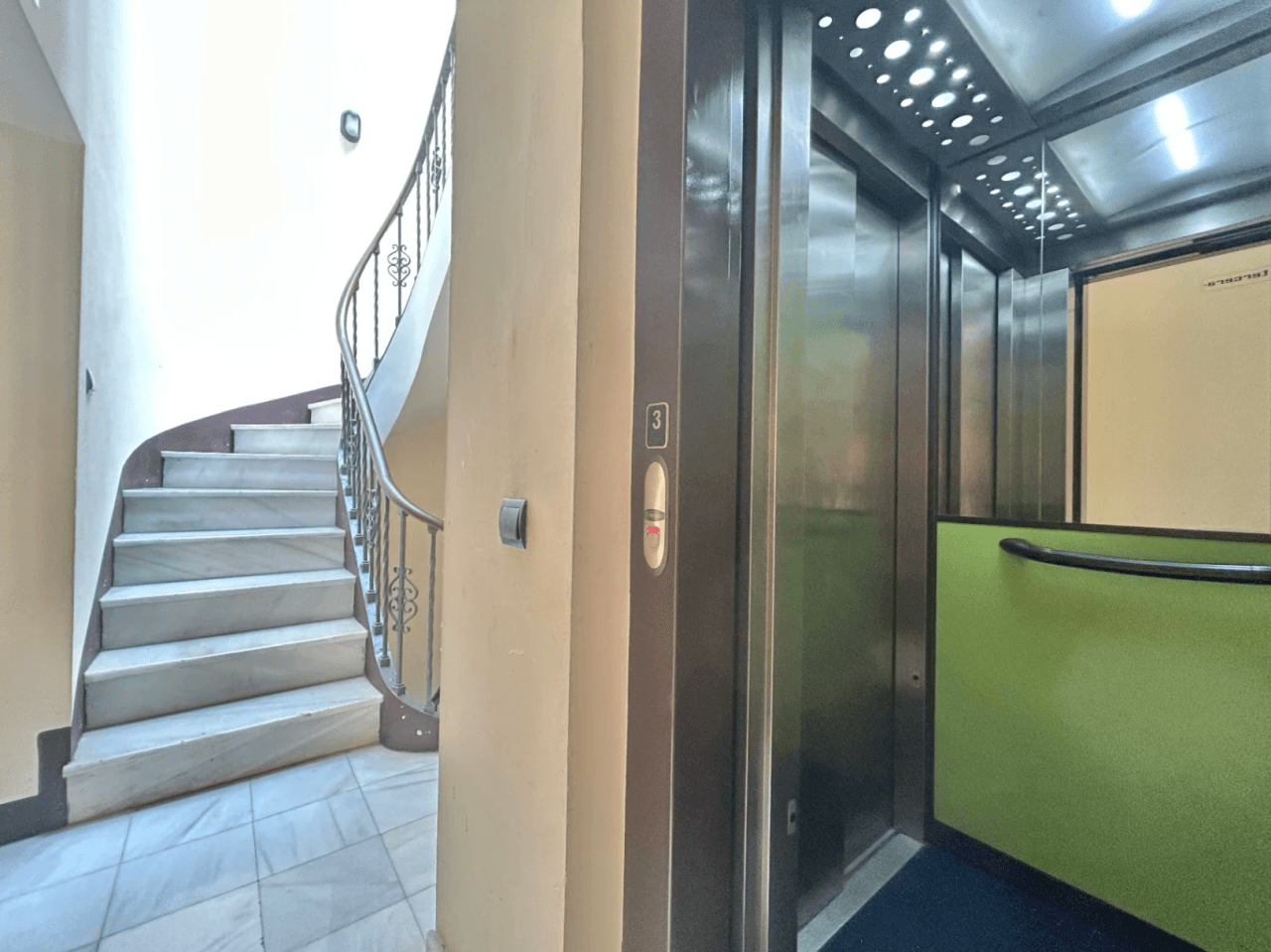 Apartment for sale with tourist license