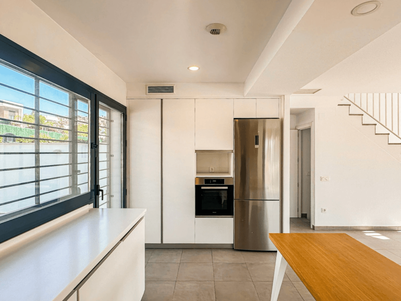 Exclusive semi-detached villa with stunning sea views in East Málaga