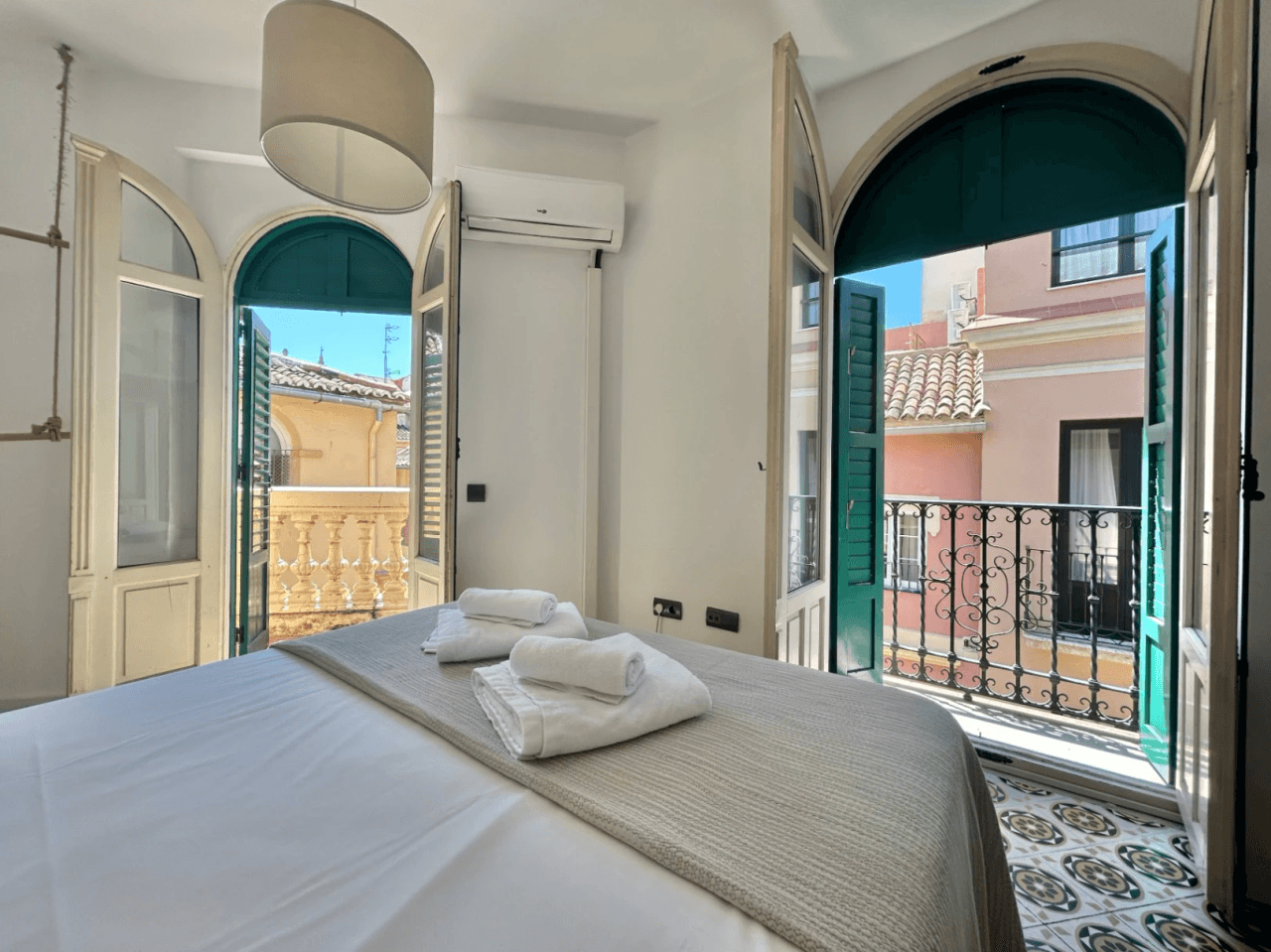 Apartment for sale with tourist license.