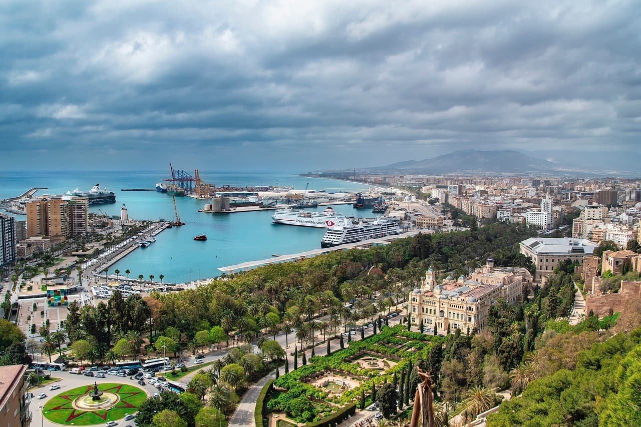 Guía para vivir como un local en Málaga: secretos que los turistas no conocen